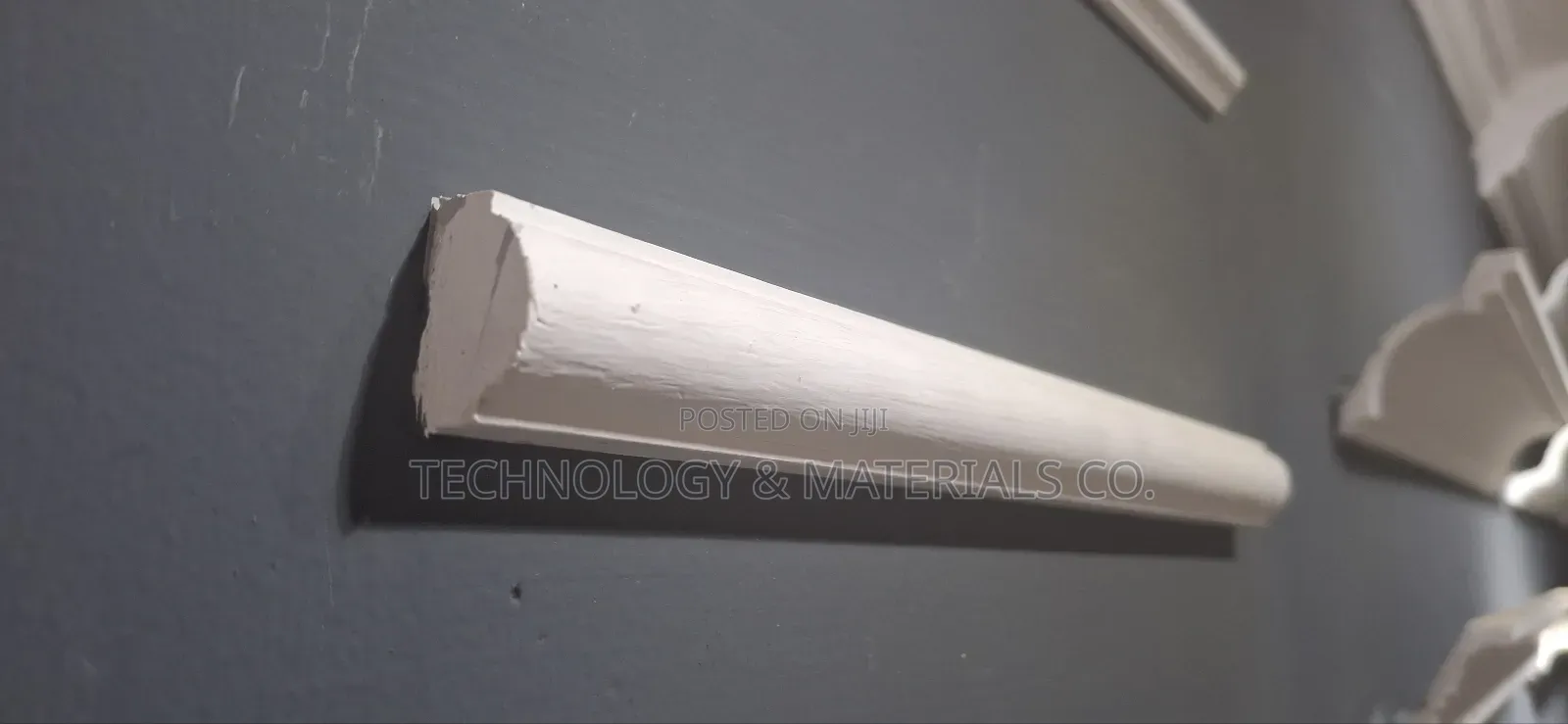 Wainscot Decor 1 Inch Dp 4004
