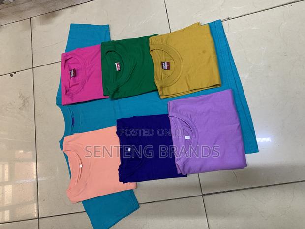 Plain Tshirts - thumbnail 2