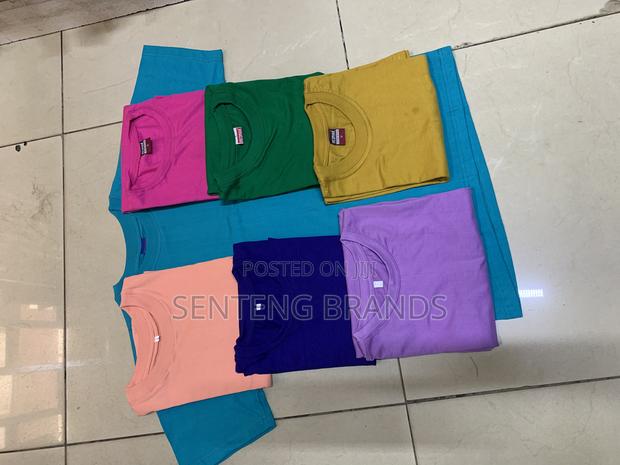 Plain Tshirts - thumbnail 3