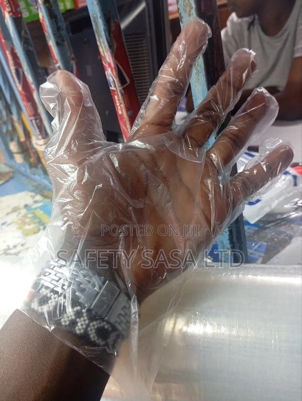 Clear Polythene Gloves - thumbnail 3