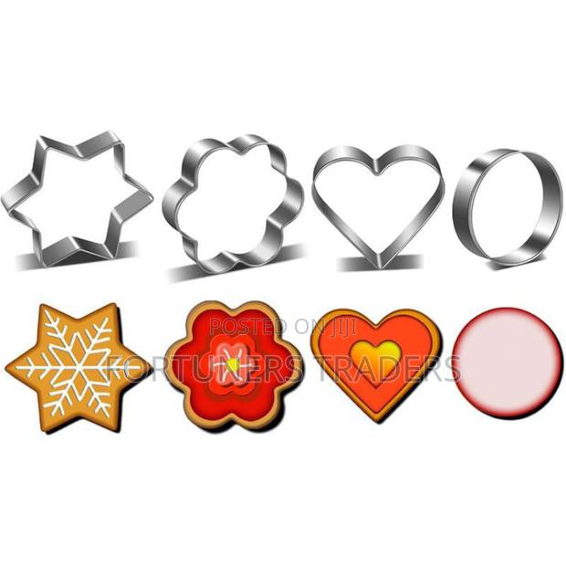 4pcs Stainless Steel Cookie Cutter - main view