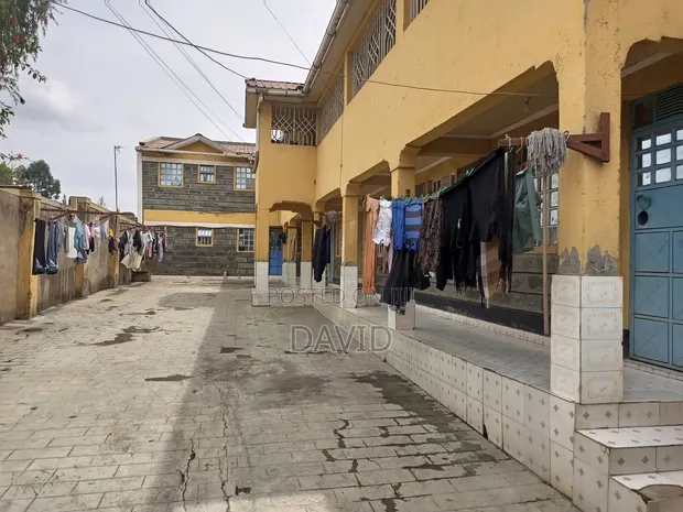 2bdrm Apartment in Kiamunyi, Nakuru Town East for sale