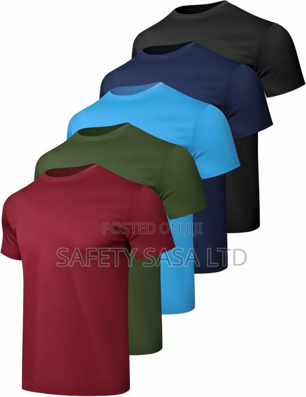 Crew Neck T-Shirt. - thumbnail 3