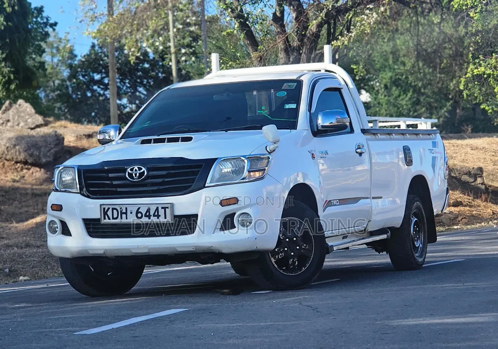 Toyota Hilux 2015 White