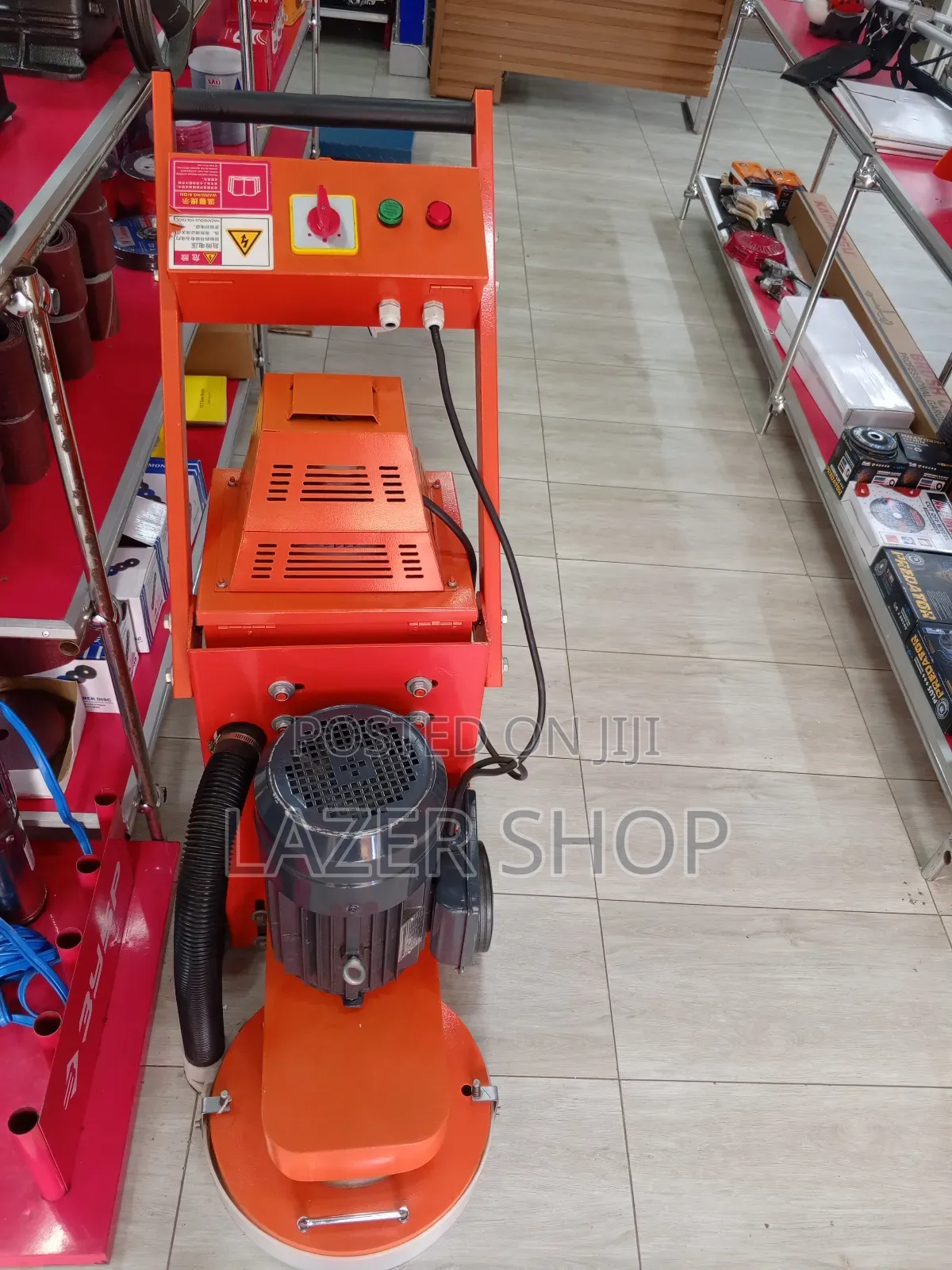Industrial Floor Scrubber Machine