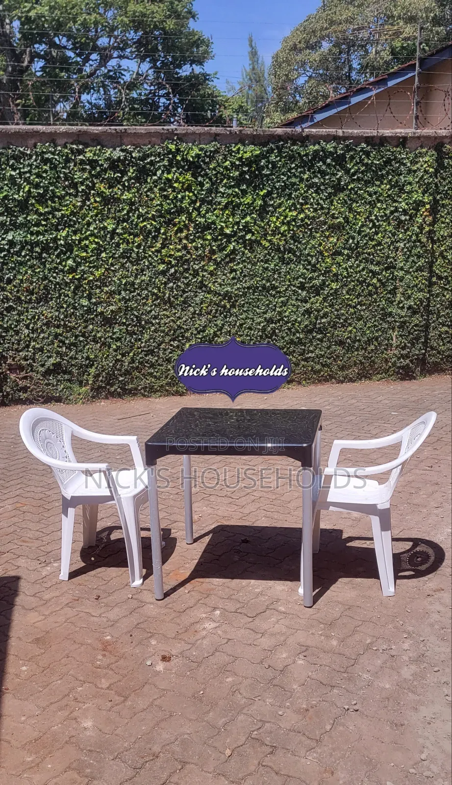 Kenpoly Plastic Chairs With Arms + Square Complast Table