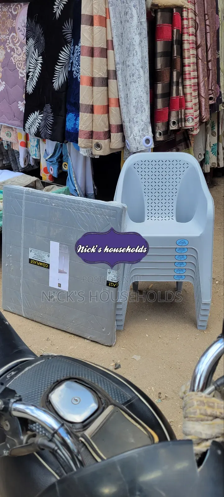 Plastic Chairs With a Complast Plastic Table