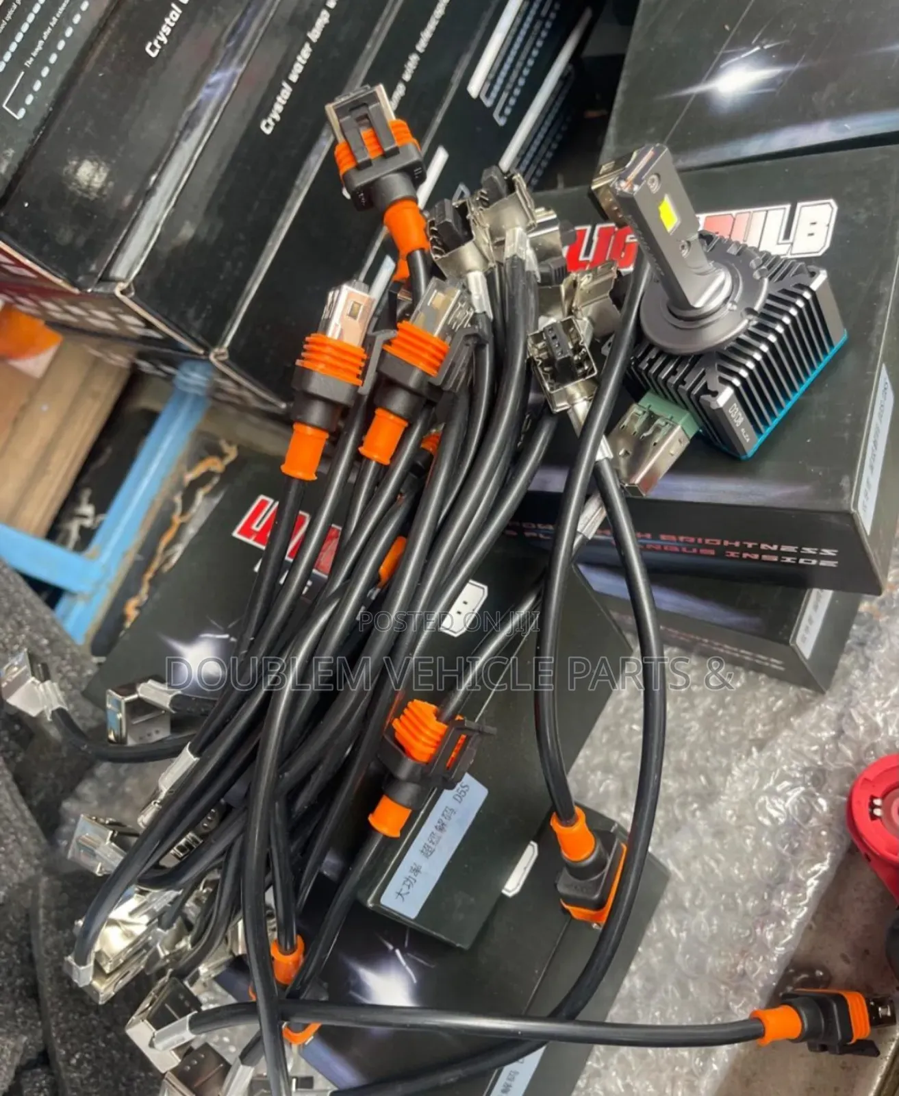 Xenon Bulb Holders Universal In All Xenon Lights