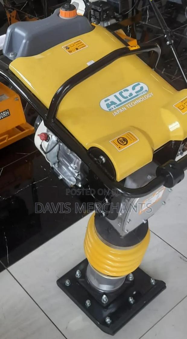 Tamping Rammer With Honda Engine - main view