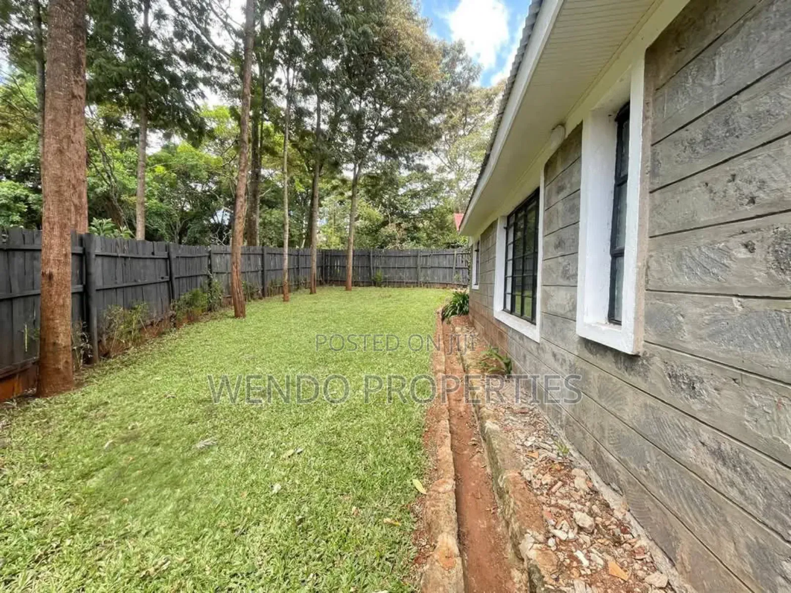 2bdrm Bungalow in Karen C for rent
