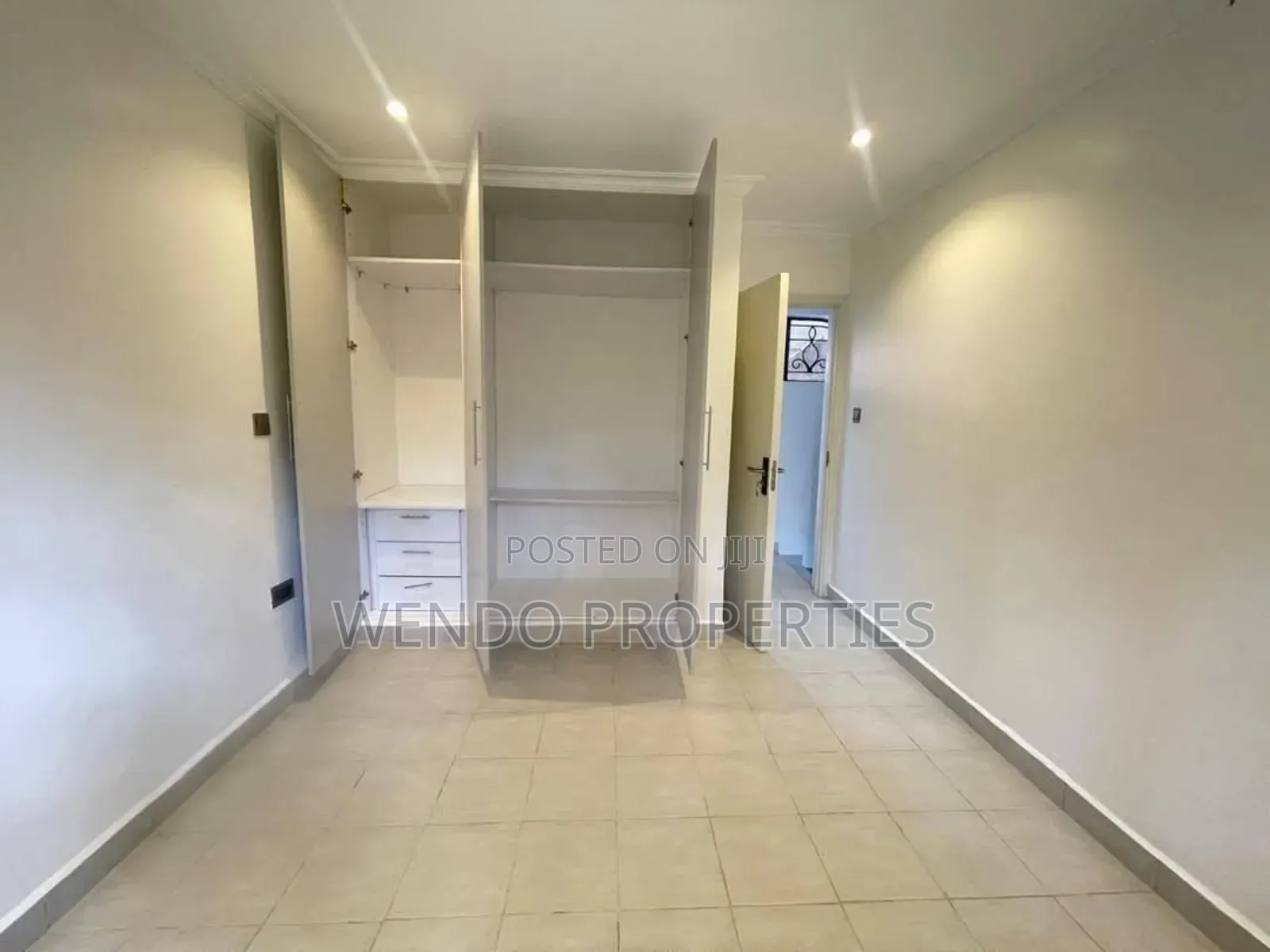 2bdrm Bungalow in Karen C for rent