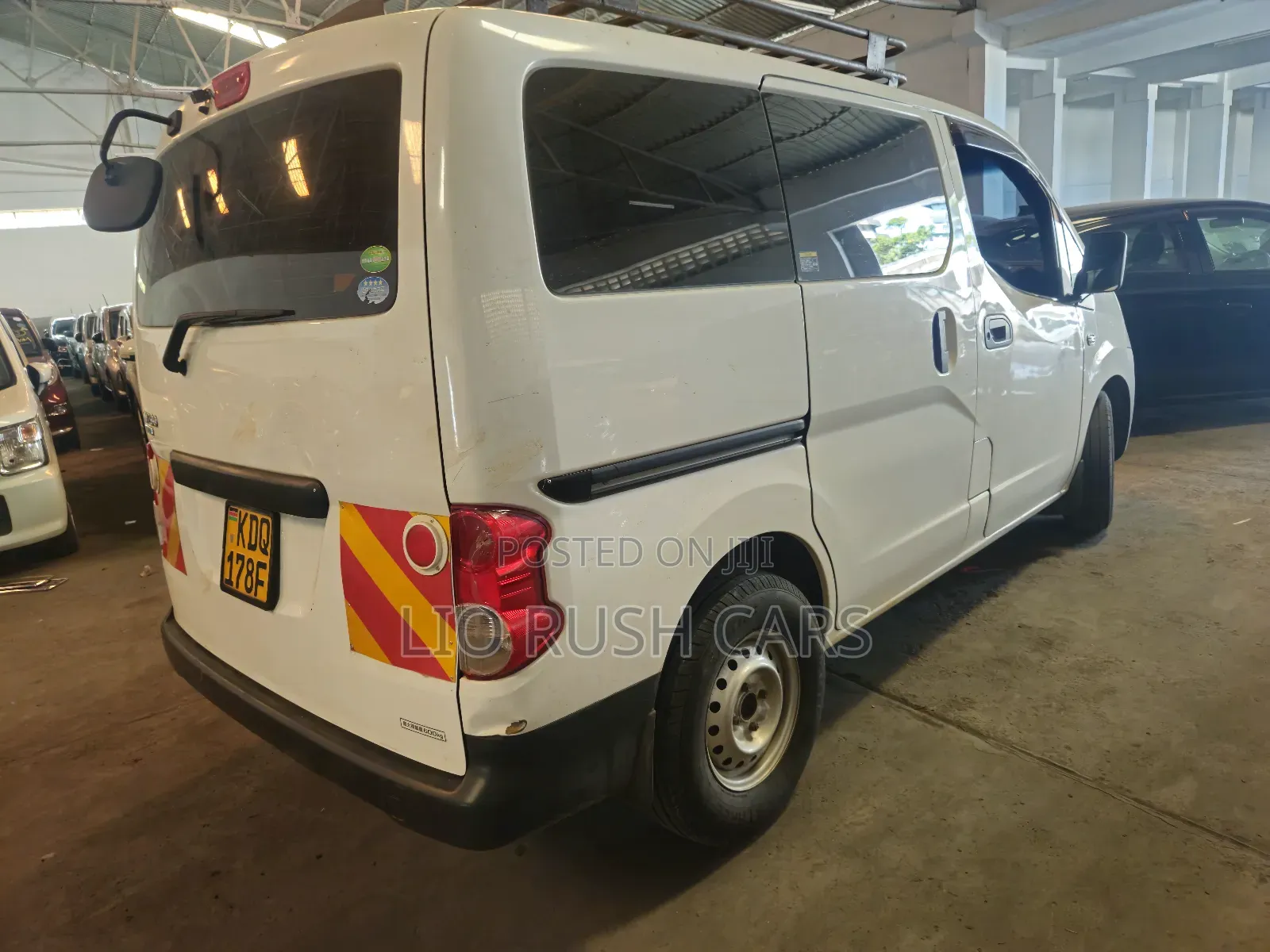 Nissan Vanette 2017 White