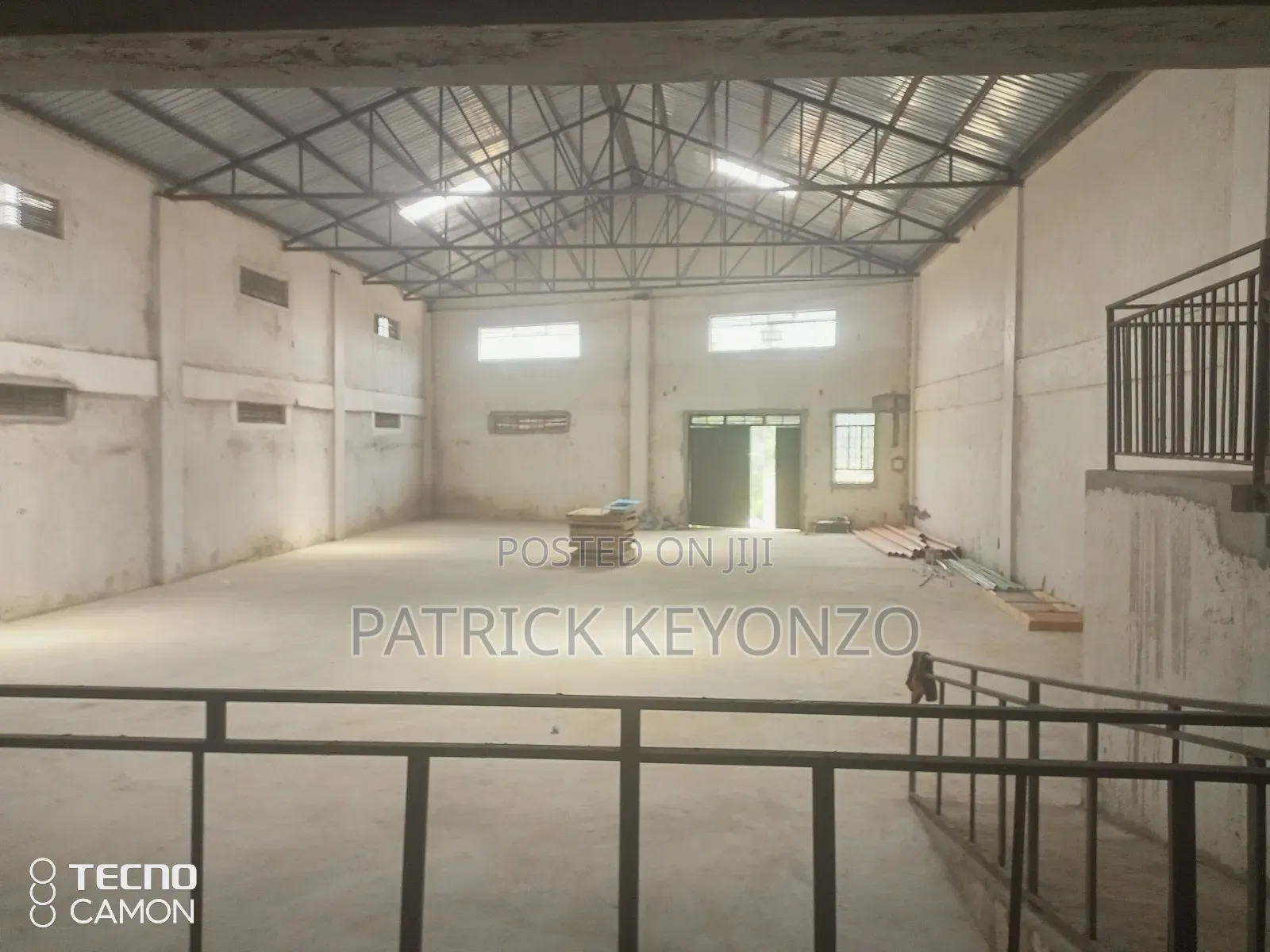 To Let New Godowns/