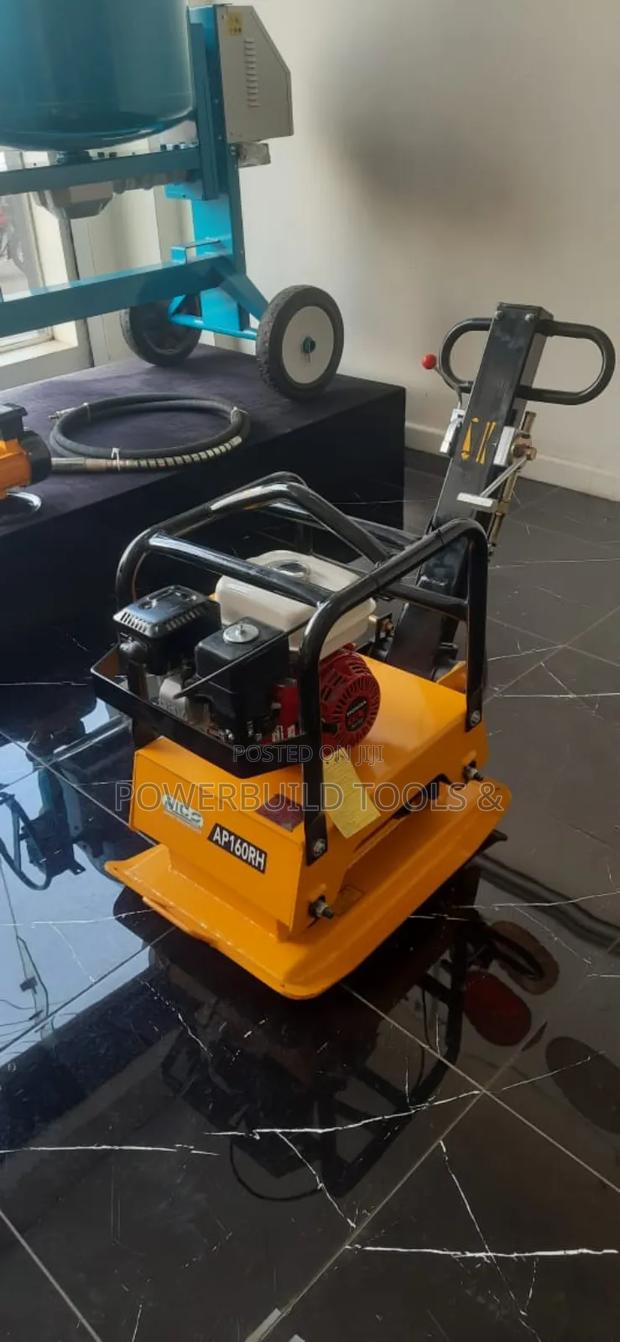 Aico Reversible Plate Compactor With Honda Engine 160kg - thumbnail 2
