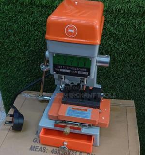 Small Key Cutting Machine - main view