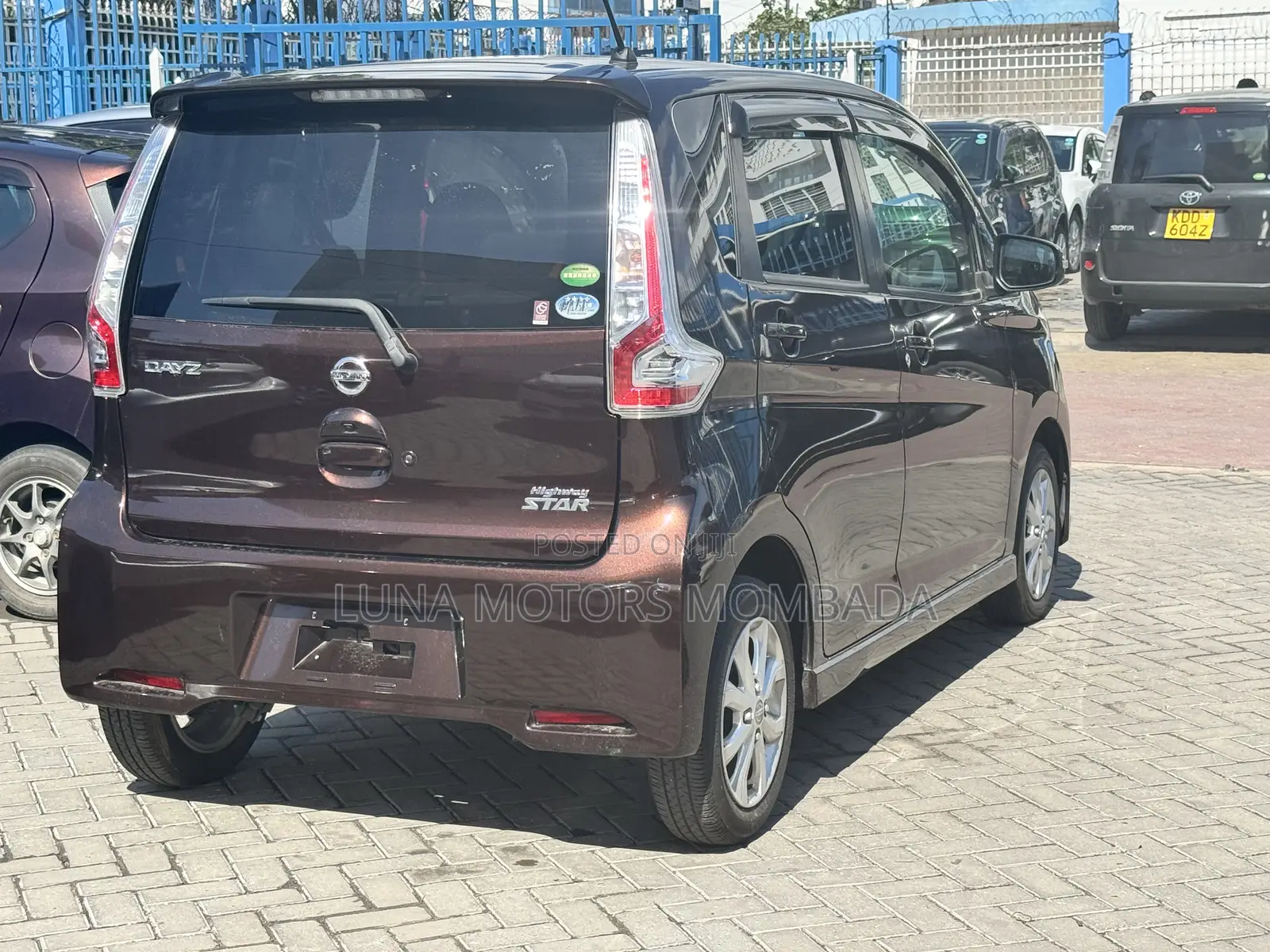 Nissan Dayz 2018 Brown