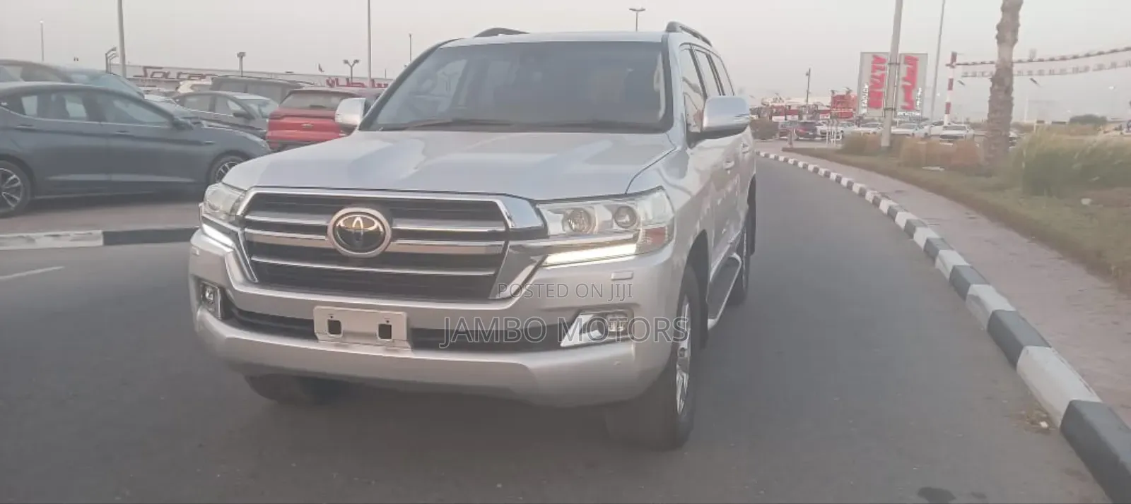 Toyota Land Cruiser 4.5 V8 TD 2020 Silver
