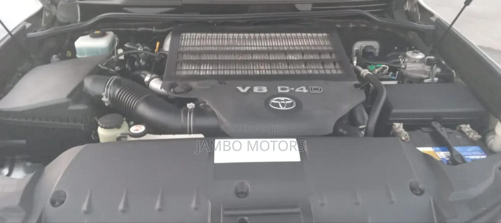 Toyota Land Cruiser 4.5 V8 TD 2020 Silver