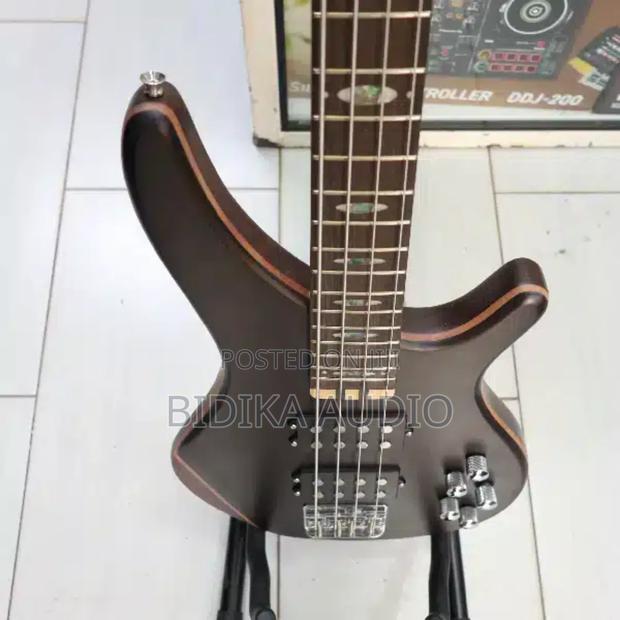 New 4 Strings Bass Guitar Available