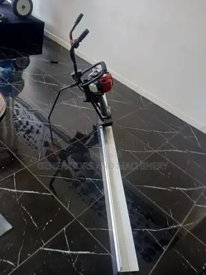 Honda Screeding Machine Gx35