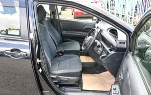 Toyota Sienta 2017 Black