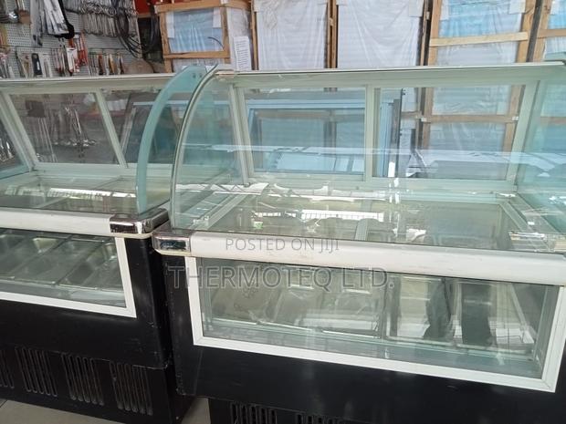 Ice Cream Display - thumbnail 2