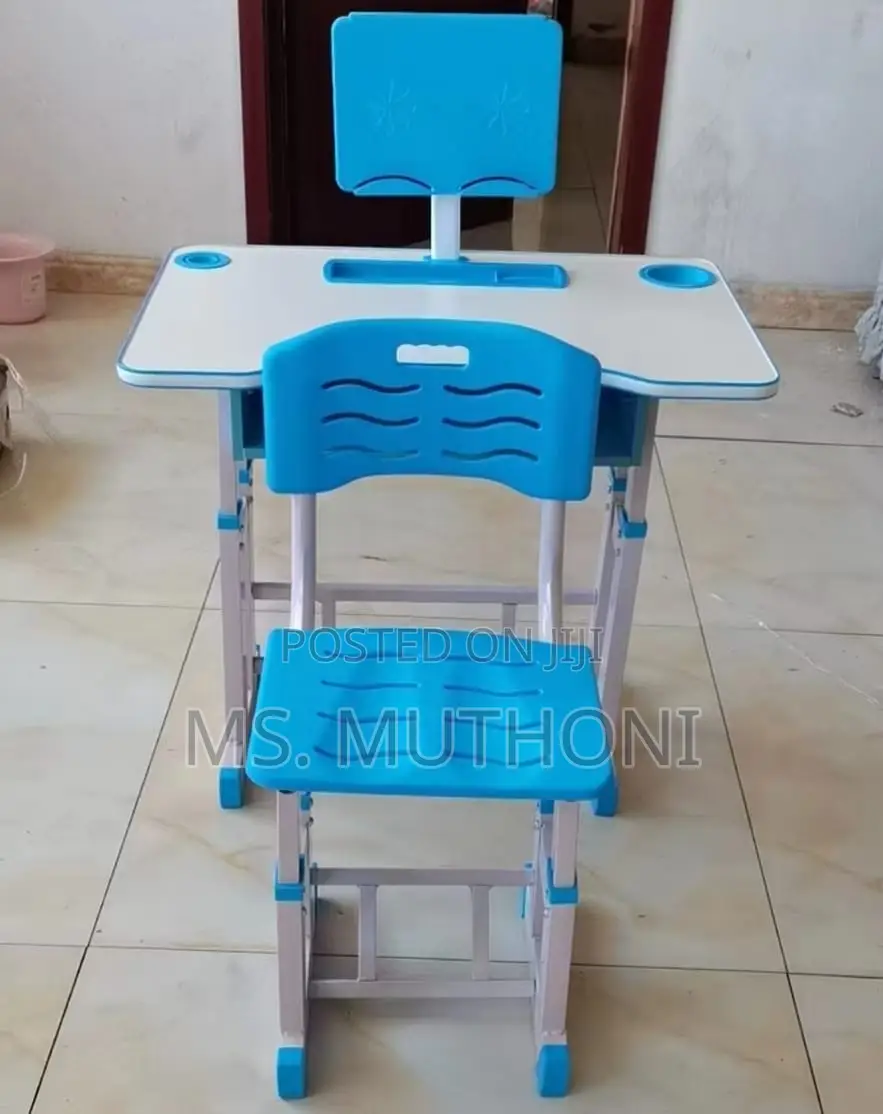 Kids Study Table With Rechargeable, Detachable Led Lamp