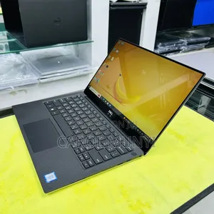 New Laptop Dell XPS 13 (9360) 8GB Intel Core I3 SSD 256GB