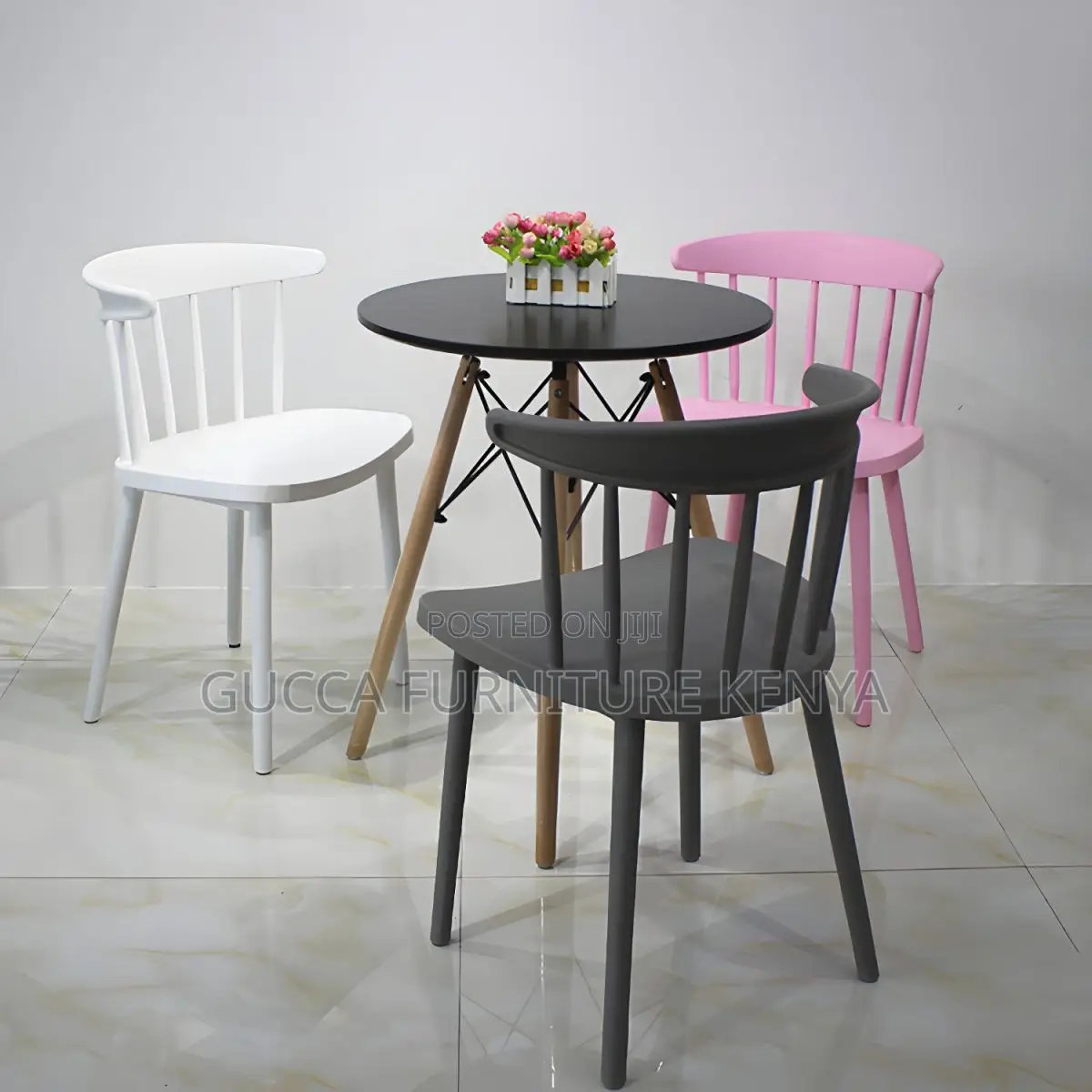 Home Chairs: Modern Style Stackable Plastic Dining Chair