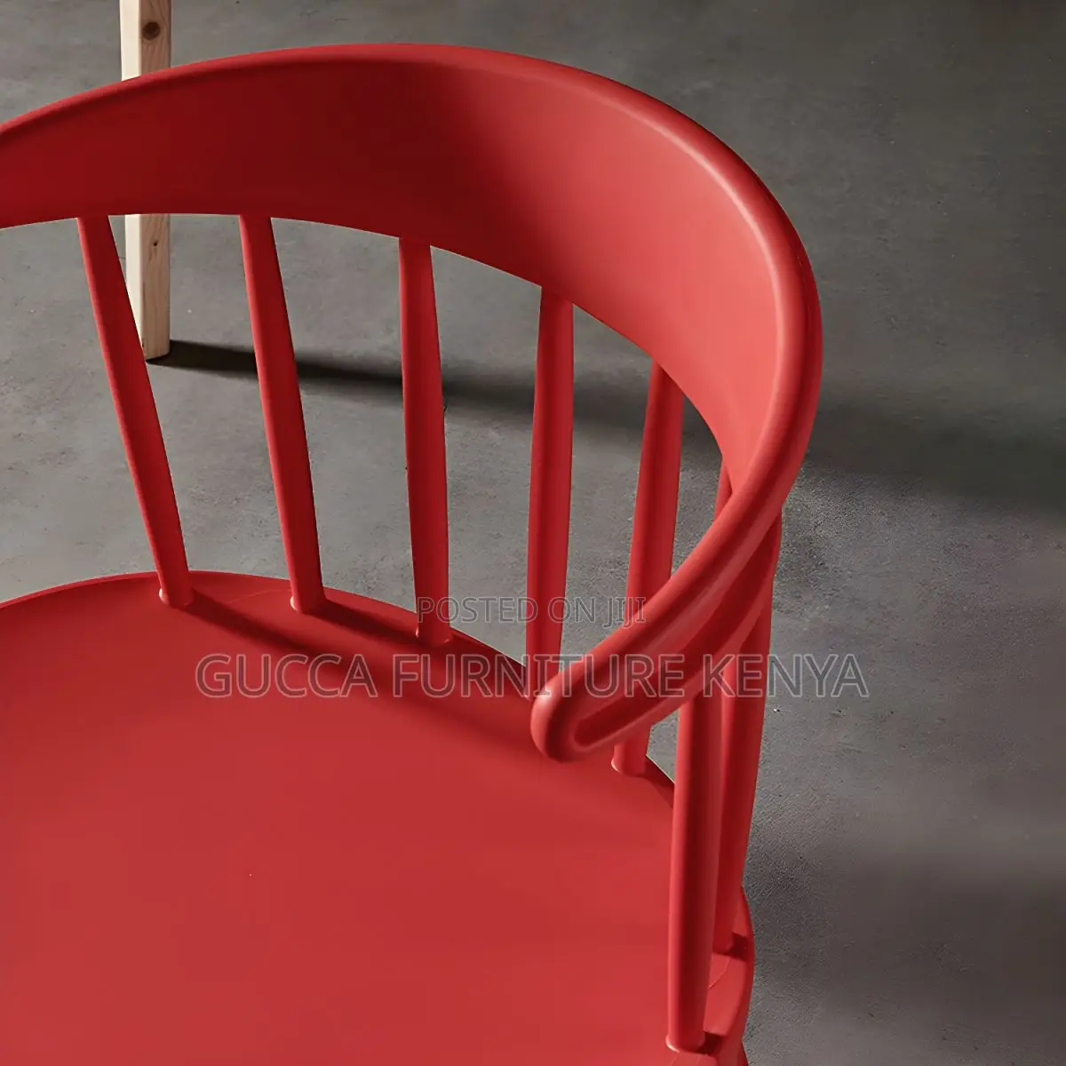 Home Chairs: Modern Style Stackable Plastic Dining Chair