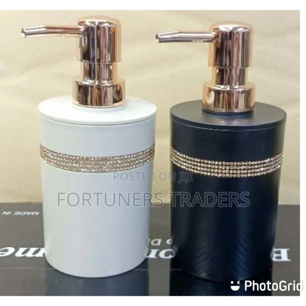 Unbreakable Liquid Soap Dispenser
