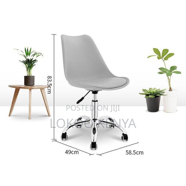 Office Stool: Swivel Adjustable Office Barstool - thumbnail 3