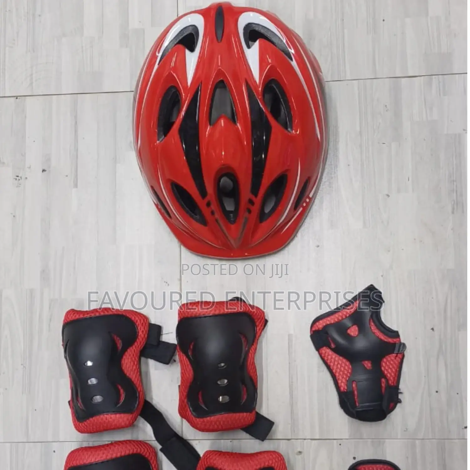 Skates Guards and Helmet Skates Guards and Helmet