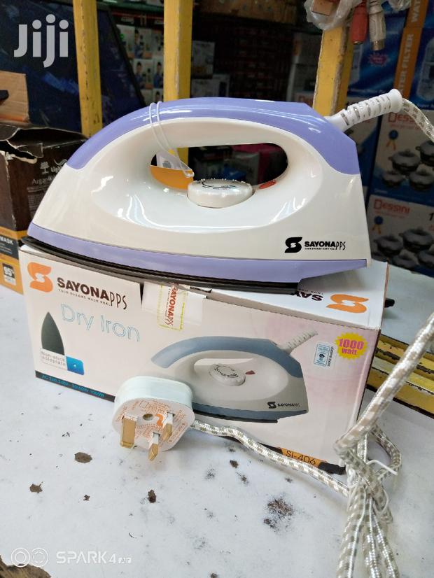 Sayonna Dry Iron Box - main view