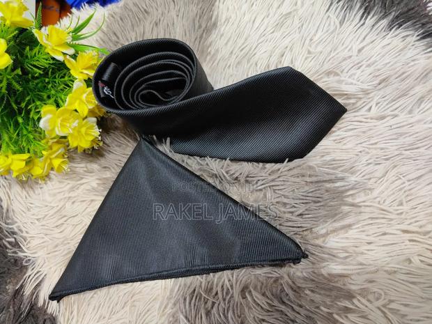 Tie, Bowtie and Pocket Square - thumbnail 3