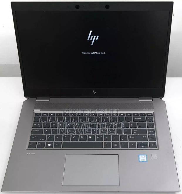 Laptop HP ZBook Studio X360 15 G6 32GB Intel Core I7 SSD 512GB