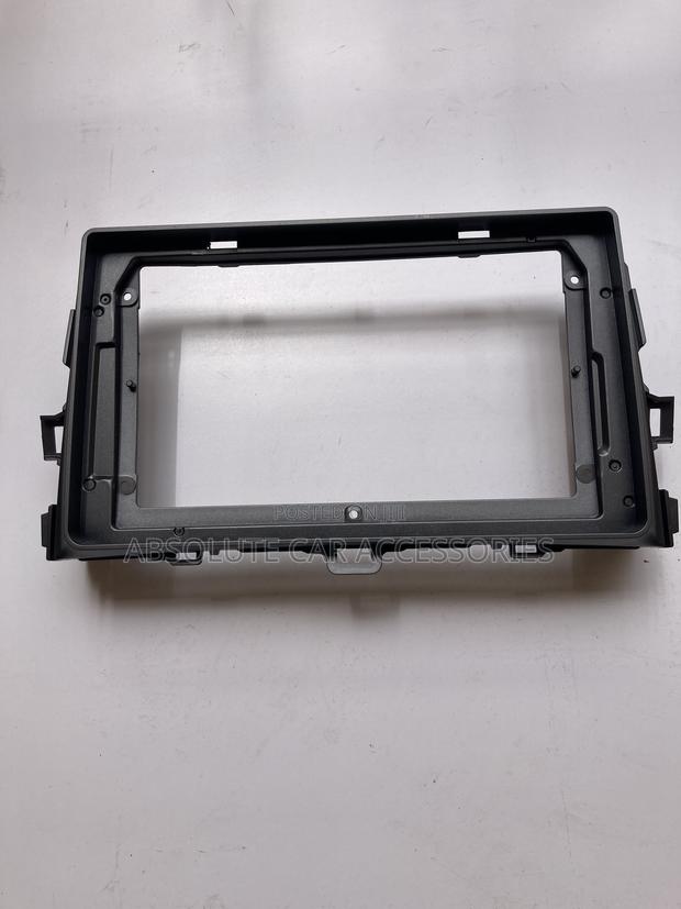 Axio 9inch Console