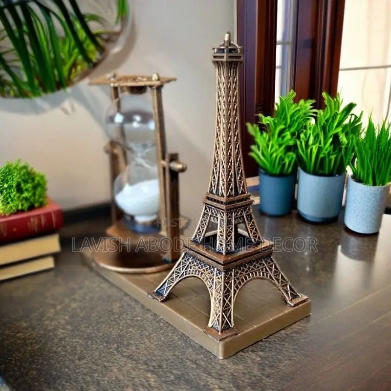 Decorative Hour Glass With Eiffel Paris Tower