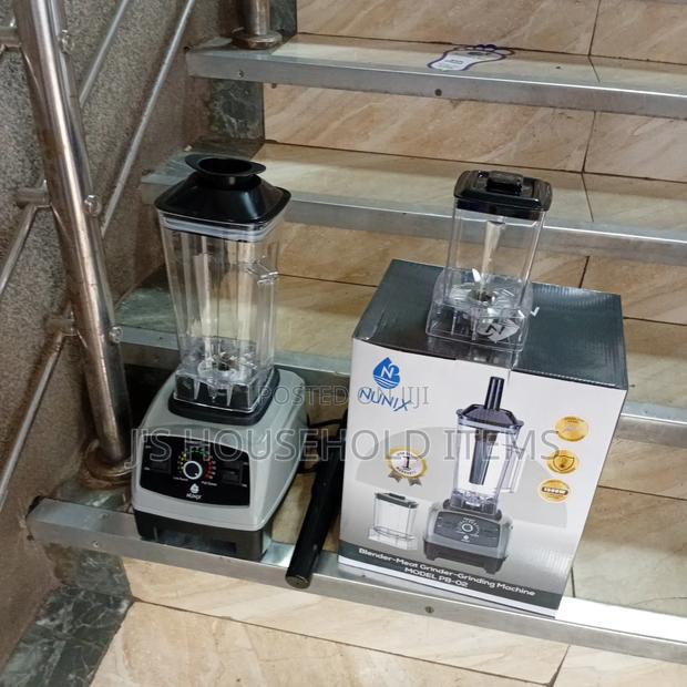 Versatile, Powerful :The Nunix 2-in-1 Blender Delivers!