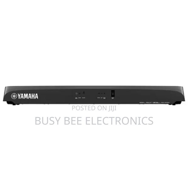 Dgx670Yamaha Keyboard - main view