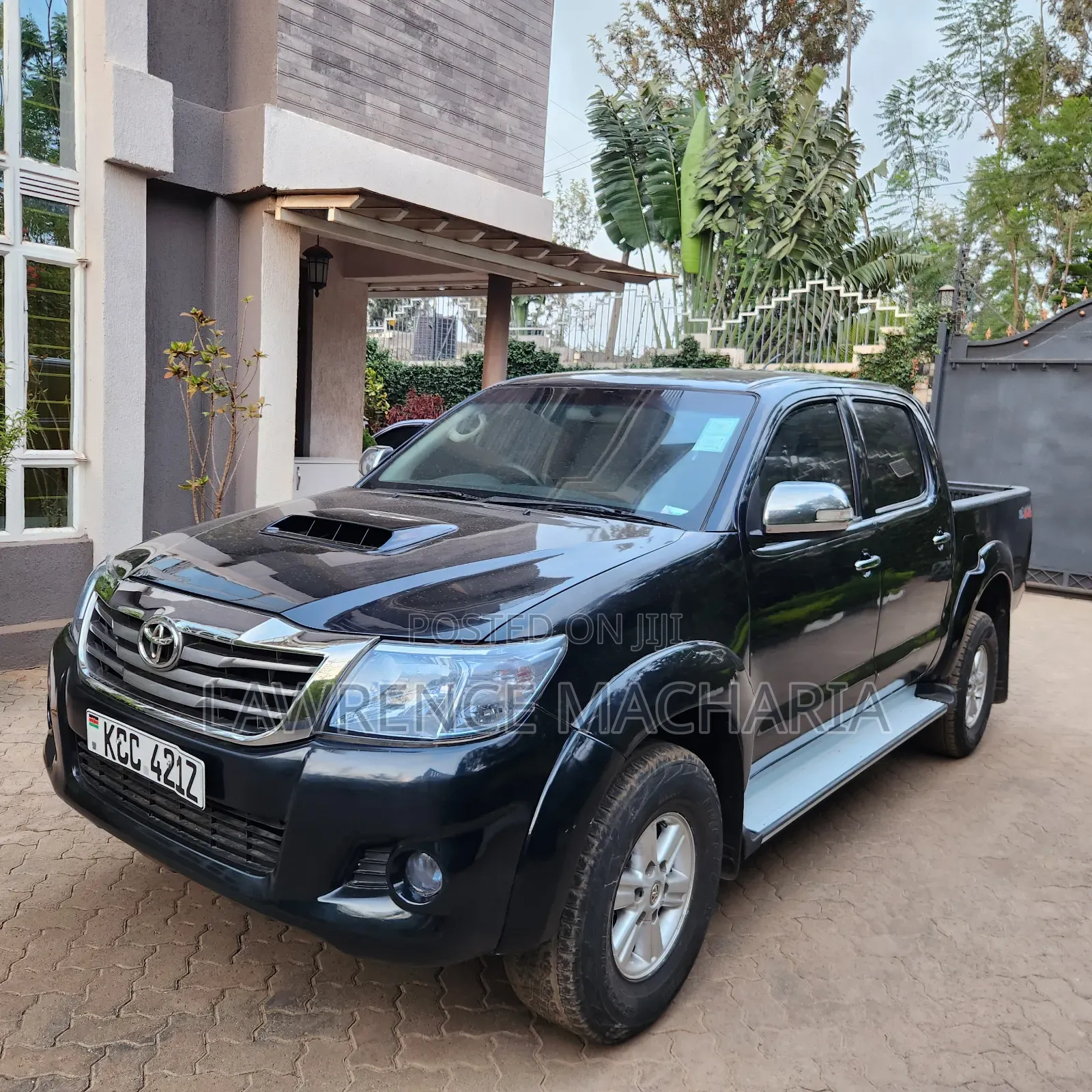 Toyota Hilux 3.0 D-4D 4x4 2014 Black