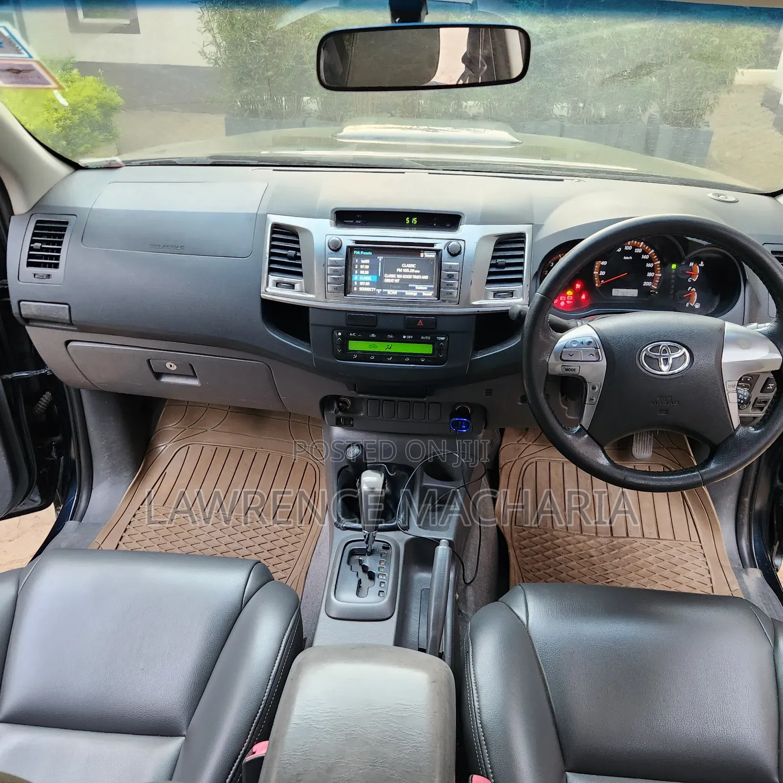 Toyota Hilux 3.0 D-4D 4x4 2014 Black