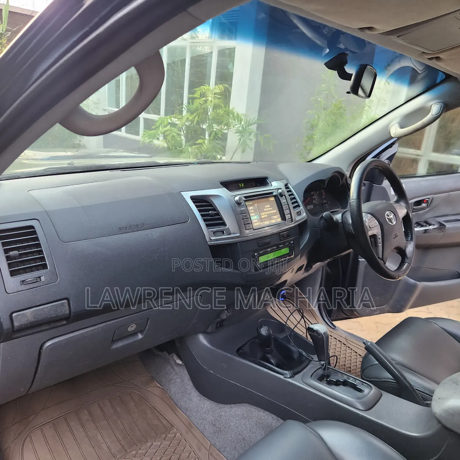 Toyota Hilux 3.0 D-4D 4x4 2014 Black