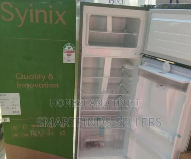 Double Dsor Syinix Refrigerator 210 Litres