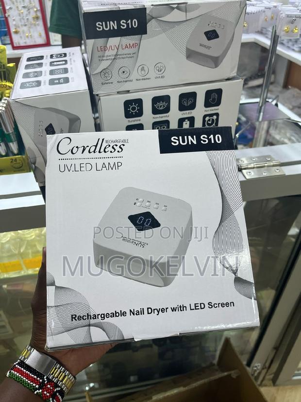 Rechargeable Uv Nail Lamp - thumbnail 3