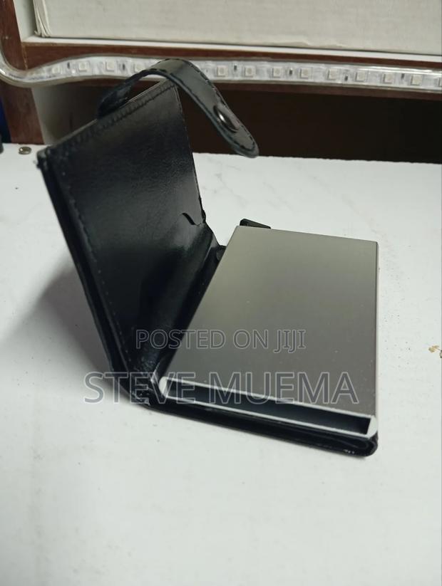 Pop Up Cardholder With Wallet. - thumbnail 6