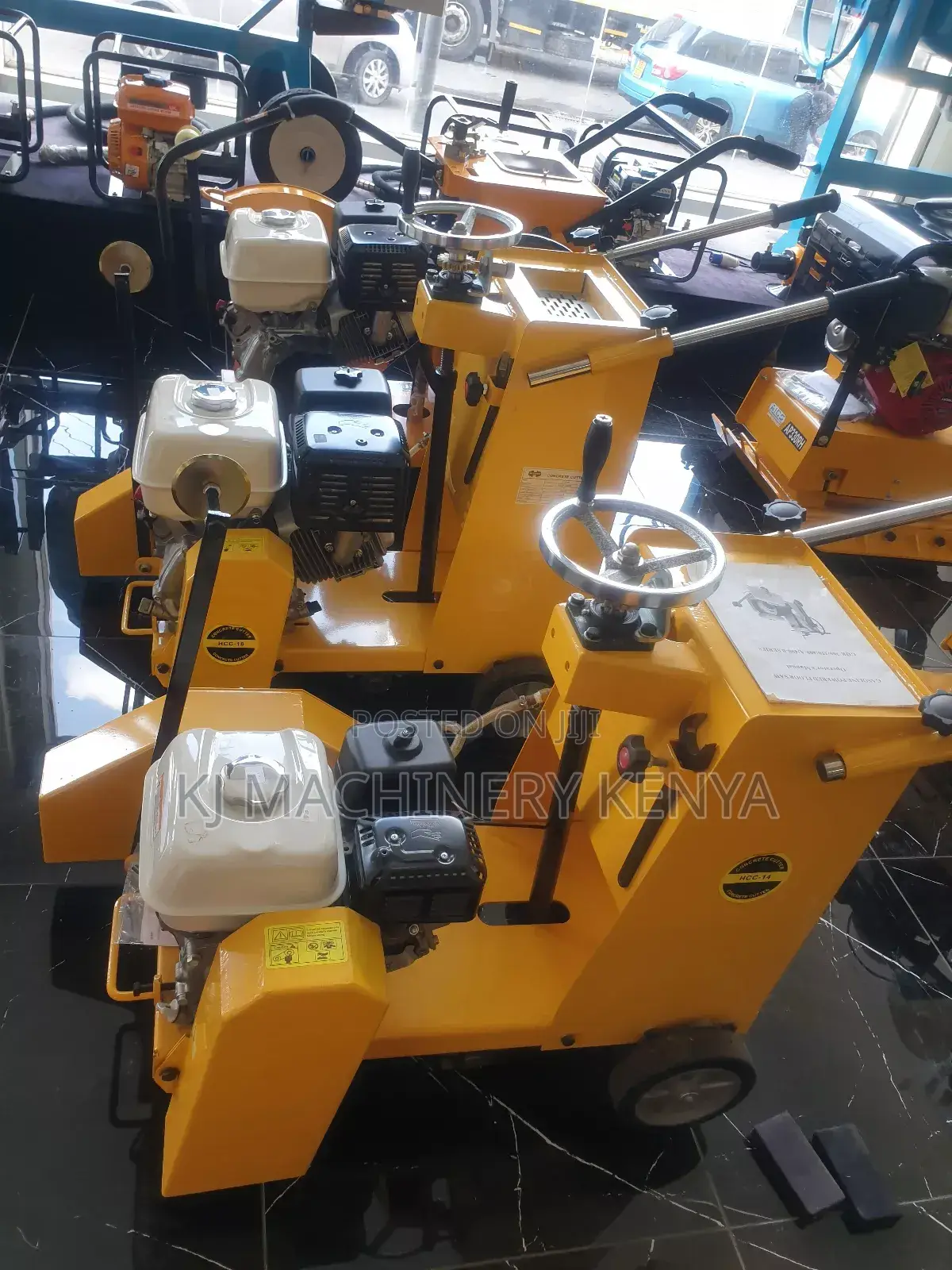 Powful Road Cutter Machine Withhonda Engine