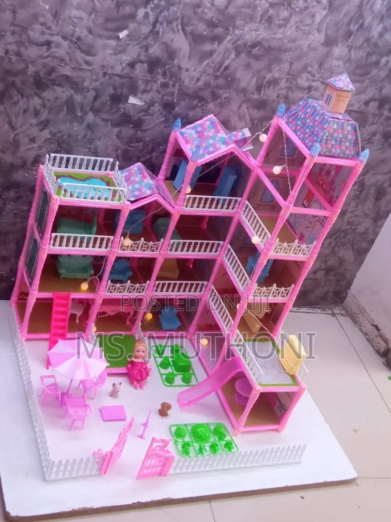 Big Size 379 Pieces Doll House