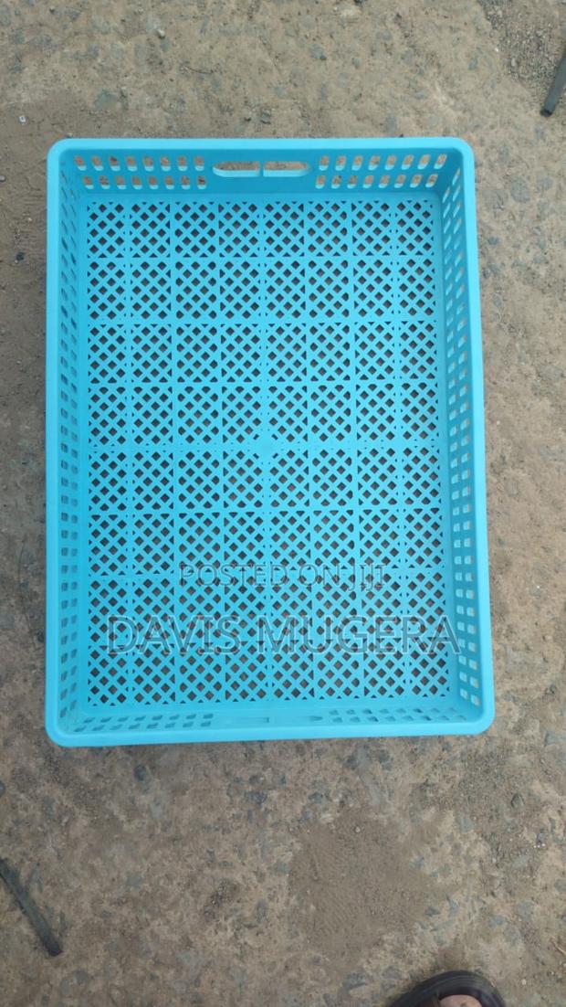 Plastic Hatching Egg Turnover Basket /Crate - main view