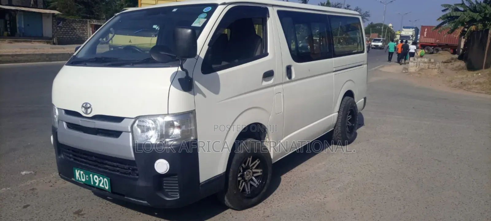 10 Seater Van for Hire